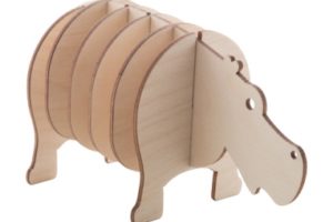 Sada 4 ks dřevěných podtácků ve stojánku ve tvaru zvířátka